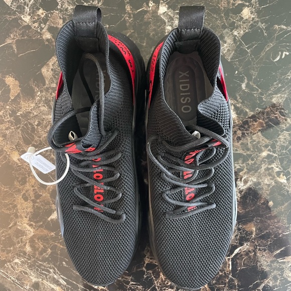 Black XIDISO Shoes *BRAND NEW* - Picture 4 of 7